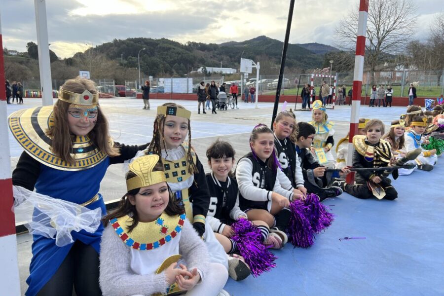Carnavales Coloridos: ¡Éxito Total en San Juan!
