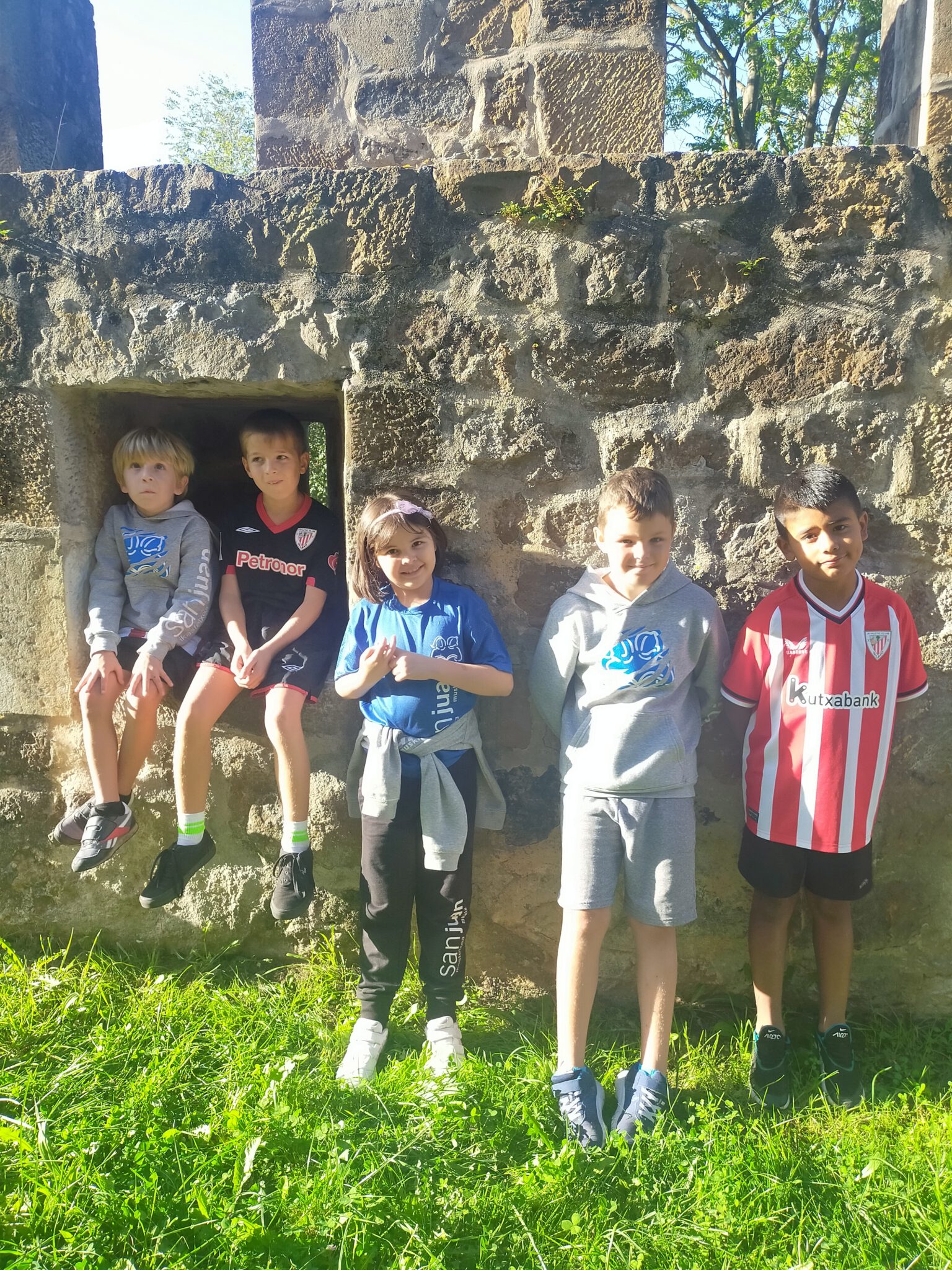 Emoción Medieval: 3º de Primaria Descubre el Castillo de Muñatones