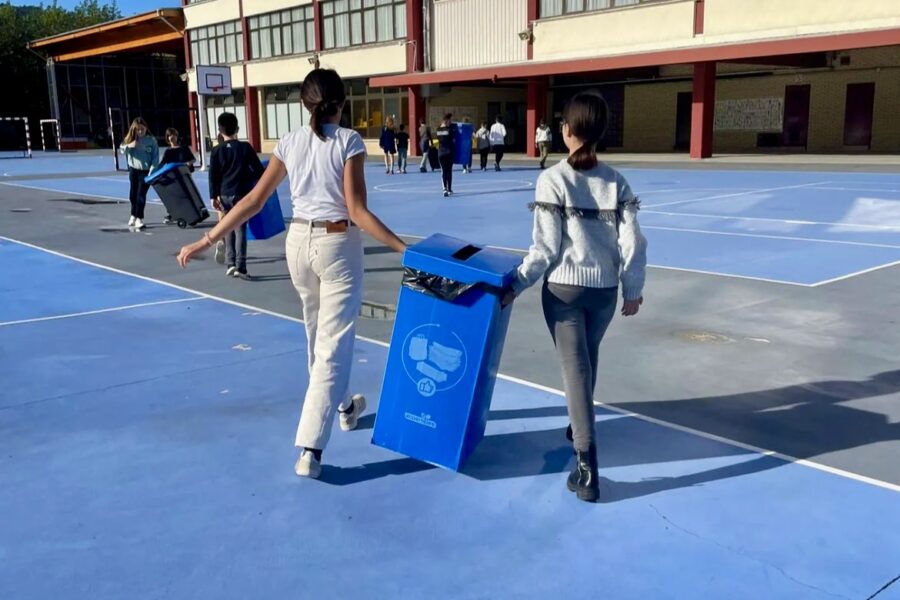 Héroes y heroínas del Reciclaje en Nuestro Colegio