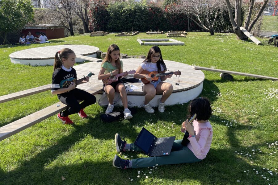 ¡Explorando la Primavera con Acordes!