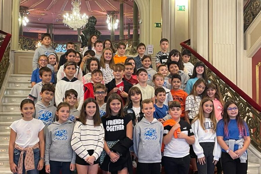 ¡Una experiencia cultural inolvidable en el Teatro Arriaga!