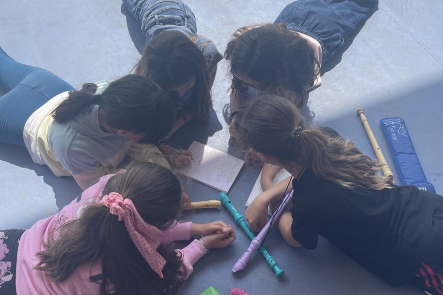 Euskararen eguneroko erabilera eta ikastetxearen identitatea sendotzea